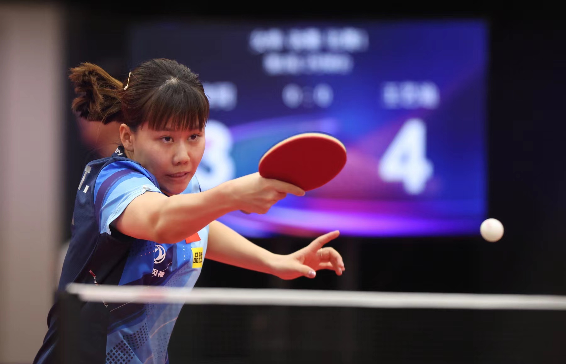 轻且进攻手 轻且进攻手