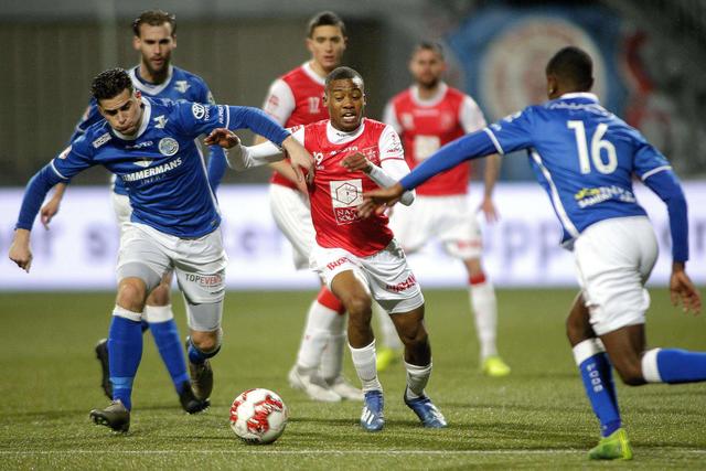 伤病阴影下 伤病阴影下