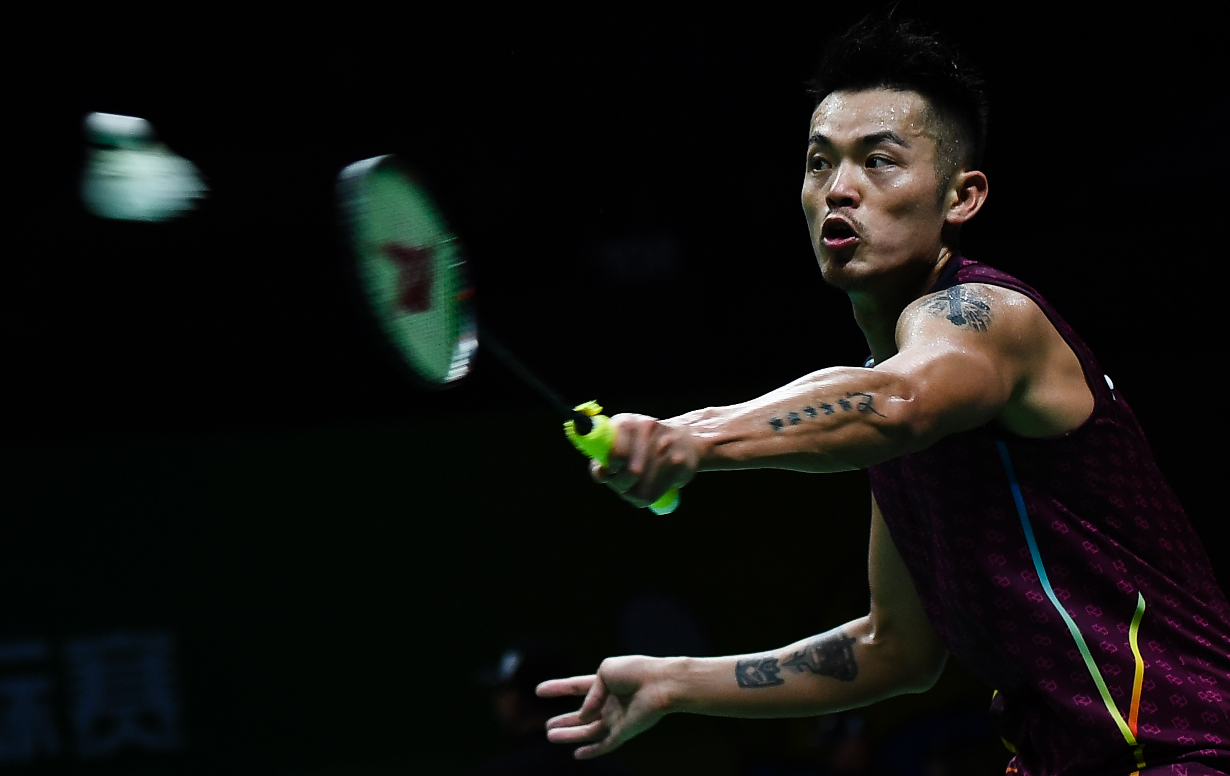 破坏明显得 破坏明显得