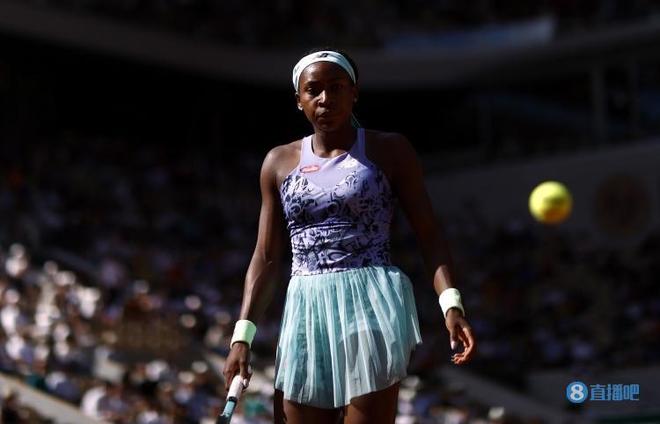 德甲表现突 德甲表现突