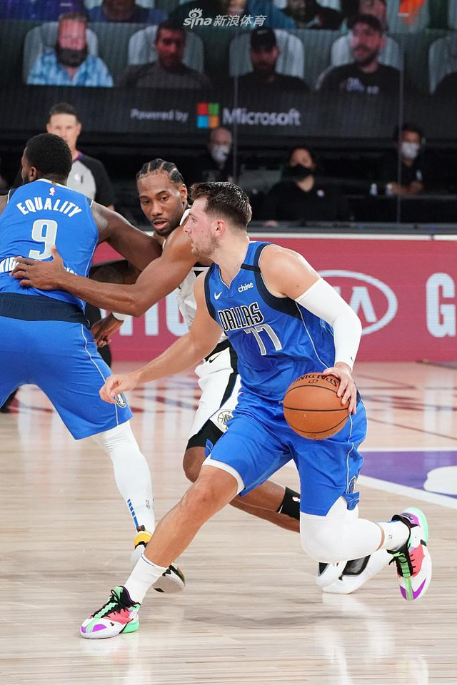 这批年轻人 这批年轻人