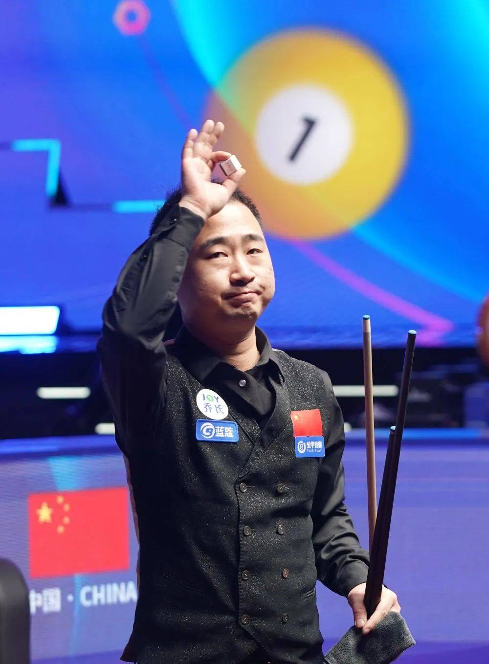 舞台上的强 舞台上的强