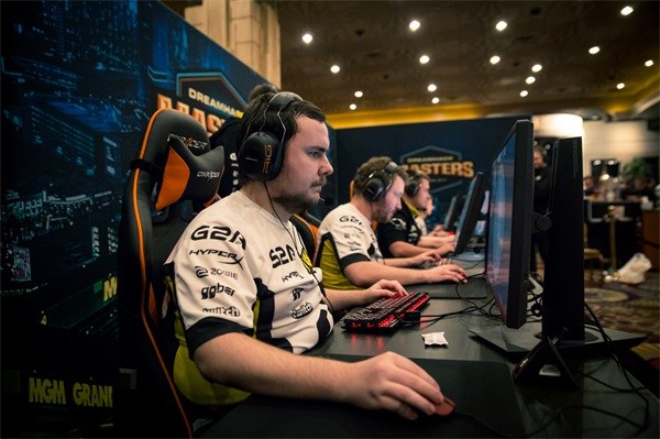 在这一全国 在这一全国